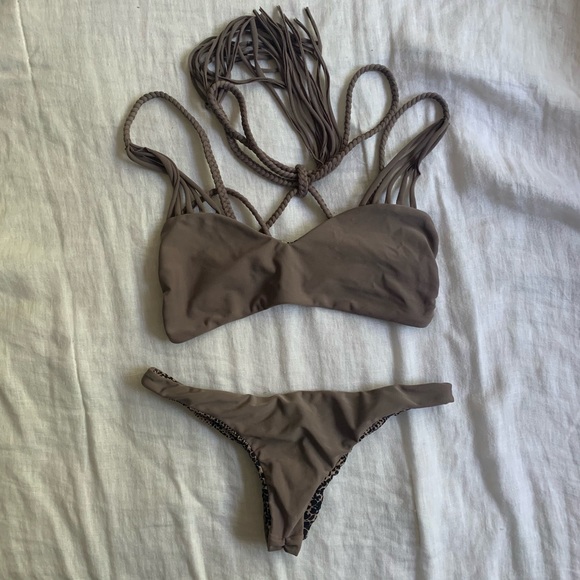 acacia swimwear Other - Acacia suit